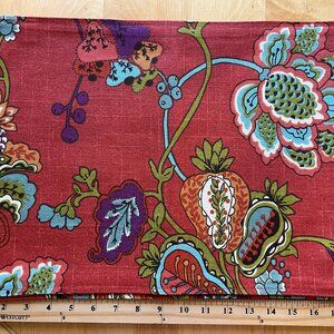 Discontinued World Market Pattern Tatiana Set of 4 100% Cotton Fabric Placemats